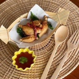 แม่พลอย ตามสั่ง