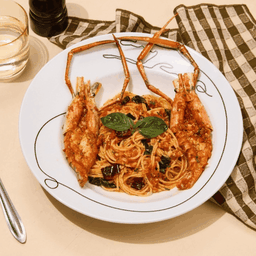 สปาเกตตีกุ้งแม่น้ำ