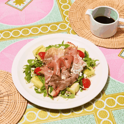 สลัดเมล่อนพาร์มาแฮม