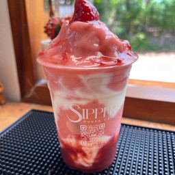 สตอเบอร์รี่โยเกิร์ตปั่น