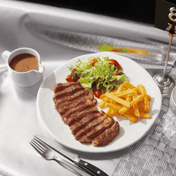 สเต๊กเนื้อริบอาย w/ซอสพริกไทยอ่อน