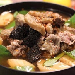 ต้มแช่บเนื้อเครื่องใน