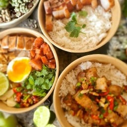 สามเสือหมูทอด