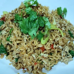 กะเพรามาม่า