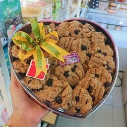 คุกกี้กล่องใหญ่ จุใจ!!