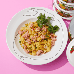 ริกาโตนีผัดแหนม