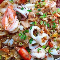 ก๋วยเตี๋ยวคั่วทะเล