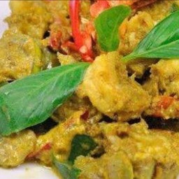 ข้าวเขียวหวานไก่ผัดแห้ง