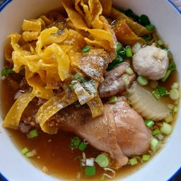 หมี่ไก่ตุ๋นลูกปลาตามสั่ง