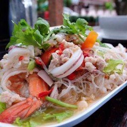 ยำวุ้นเส้น