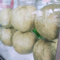 ฝรั่งแป้น