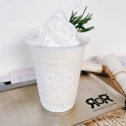 น้ำช่อดอกมะพร้าวปั่น