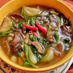 แกงอ่อมหมู