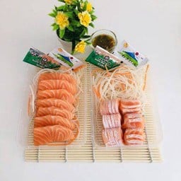 แซลมอนซาชิมิ 130 กรัม + ท้องแซลมอนซาชิมิ 130 กรัม
