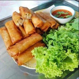 ราดหน้าหมูหมัก บ้านเอื้อเคหะ