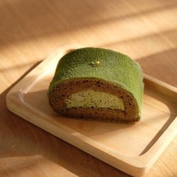 MATCHA ROLL
