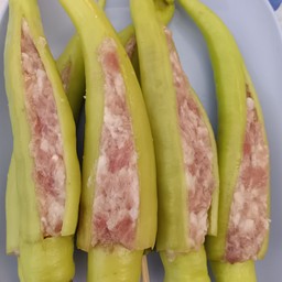 พริกหยวกยัดไส้หมูสับ