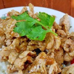 หมูทอดกระเทียม