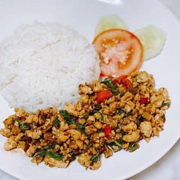 กะเพาหมูสับ