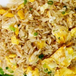 ข้าวผัดหมู( ไม่ใส่ผัก)