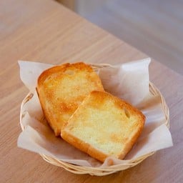 Natural Yeast Bread (Homemade Butter)