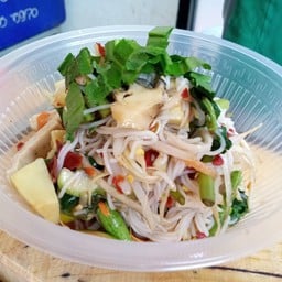 ข้าวขาหมูเจ๊จิ๋ม