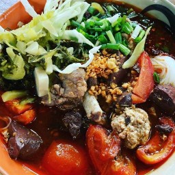 ขันโตกตอง