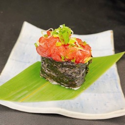700.Negi Toro Gunkan 1pcs