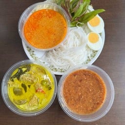 KMOM's เขียวหวาน อาหารเช้า อาหารตามสั่ง สาขาหลัก