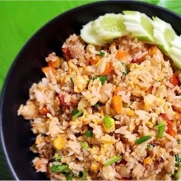 ข้าวผัดหมู