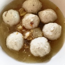 ลูกชิ้นลอยน้ำธรรมดา