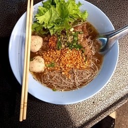 ก๋วยเตี๋ยวเปื๊อยเปื่อย ก๋วยเตี๋ยวเนื้อนายชัย