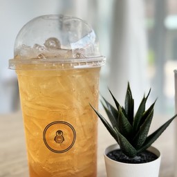 ชินะคาเฟ่ ตลาดไนท์บาซ่า