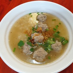 ข้าวต้มหมูสับ