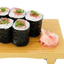 901.Maguro Negitoro Maki