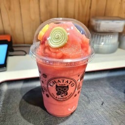 สตอเบอร์รี่สมูทตี้