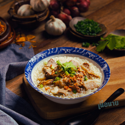 ข้าวต้มเนื้อเปื่อย