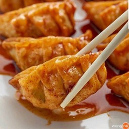 เกี้ยวซ่าไก่เผ็ดเกาหลี 5ชิ้น