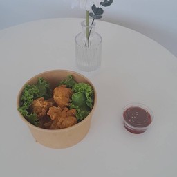 ไก่ทอด น้ำจิ้มเผ็ดทันบัม