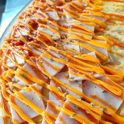 พิซซ่า ไข่+แฮมไก่ ( ราดพริก+ชีสดิป )