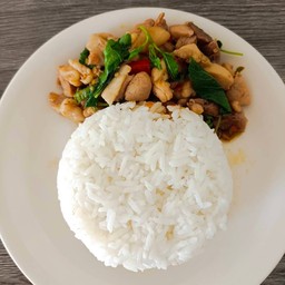 ข้าวกระเพราไก่