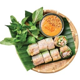 เปาะเปี๊ยะสด เต้าหู้ และเผือก