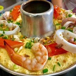 ไข่ตุ๋นหม้อไฟทะเล