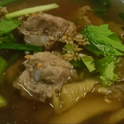 ต้มเกี๋ยมฉ่ายซี่โครงอ่อน