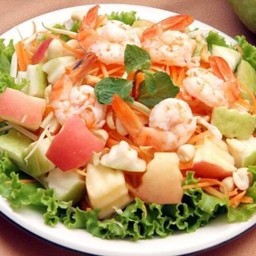 ส้มตำแครอท ผลไม้ กุ้งเจ