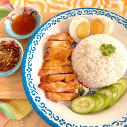 (เมนูใหม่) ข้าวไก่ย่างหนังกรอบ น้ำจิ้ม 2 เเบบ