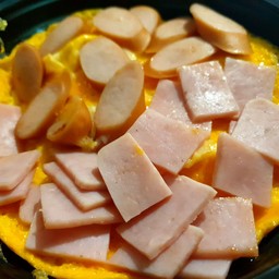 ข้าวไข่ข้น แฮม+ไส้กรอก