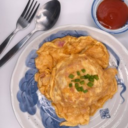 ข้าวไข่เจียวทรงเครื่อง