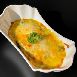 BAKED SPINACH WITH CHEESE