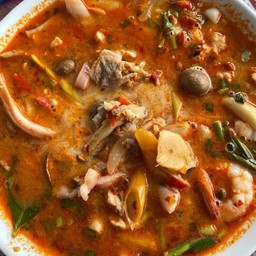 ต้มยำรวมมิตรน้ำข้น